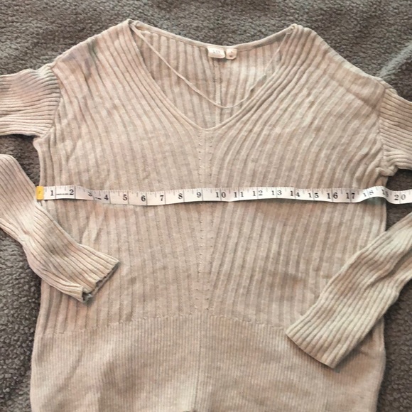 GAP sweater - Picture 3 of 4